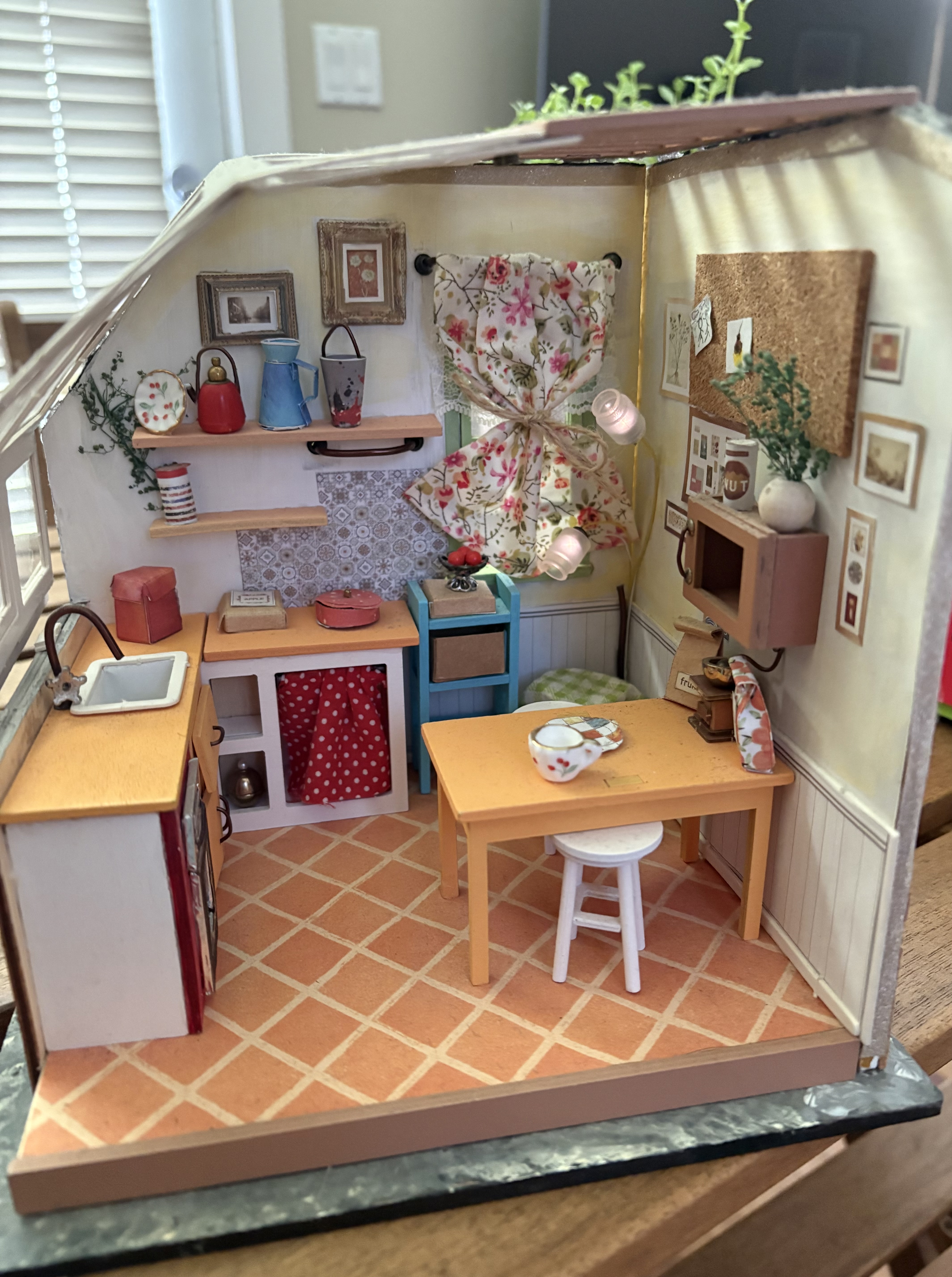 Tiny house